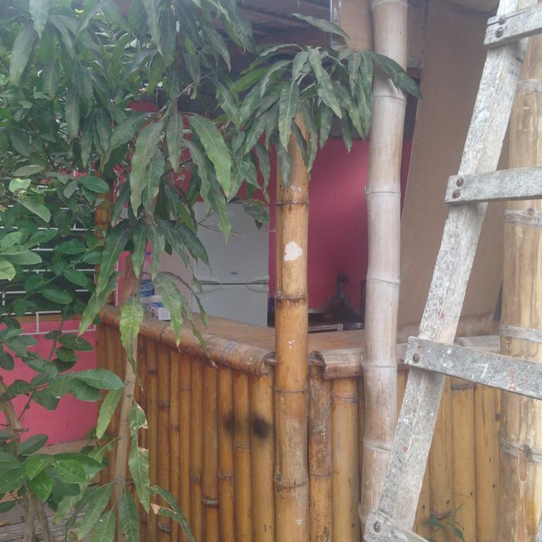 Hostal Camping Beach Salinas  Exterior photo